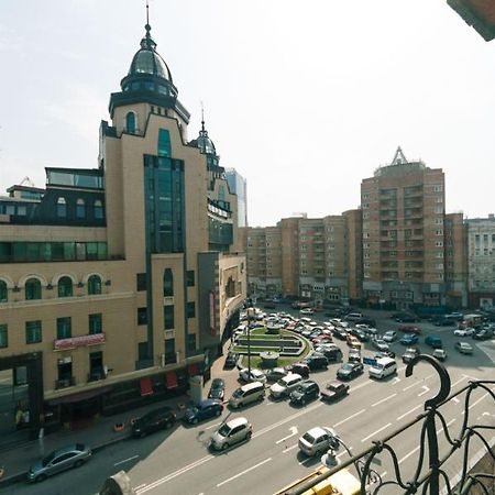 Apartment Arena City Loft Kiev Exterior foto